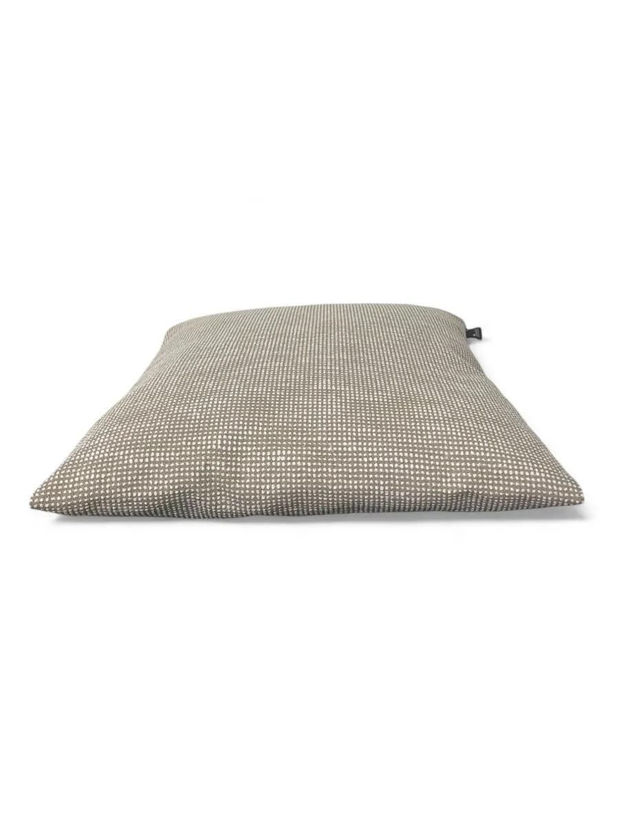 Slow Farafra cushion photo 2