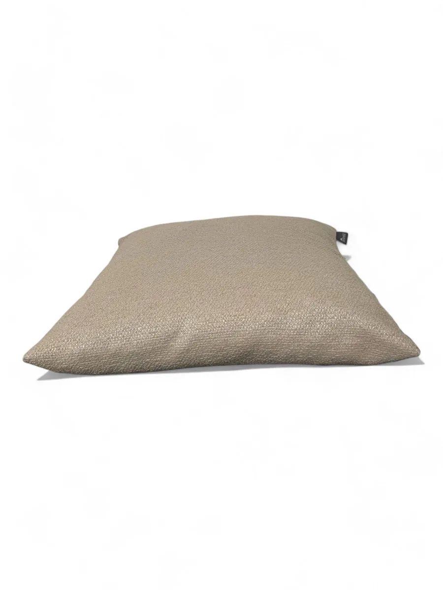 Wander Pilat cushion photo 2